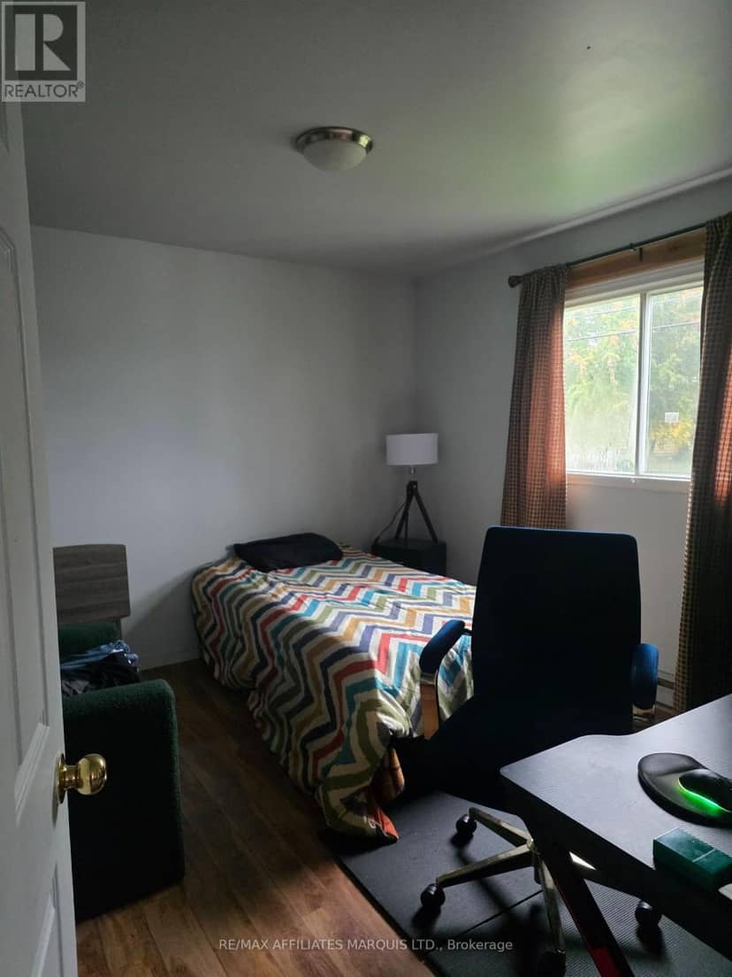 1418 Cumberland Street, Cornwall, photo 6
