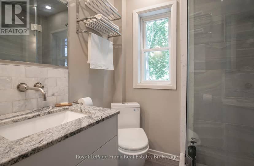 248 Benson Avenue — photo 14 of 20