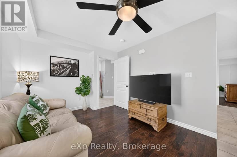 67A Raymond Street — photo 11 of 40