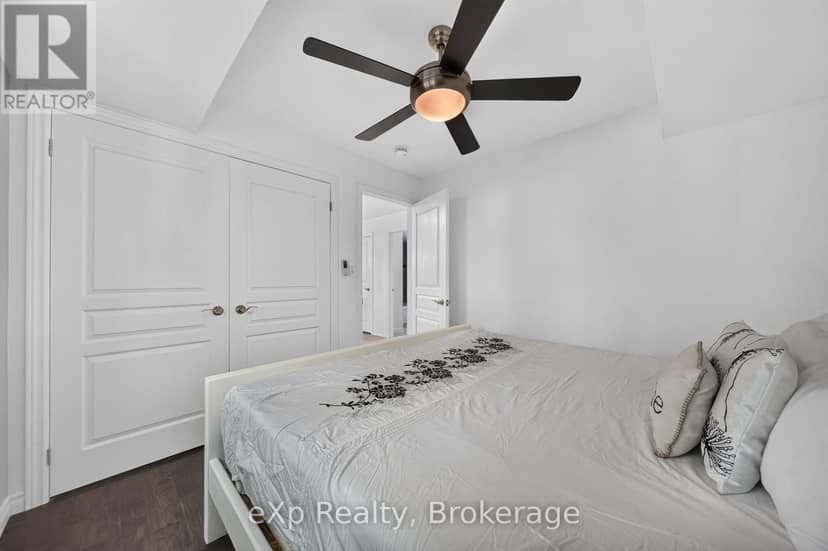 67A Raymond Street — photo 18 of 40