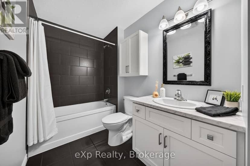 67A Raymond Street — photo 37 of 40