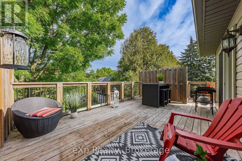 67A Raymond Street — photo 38 of 40