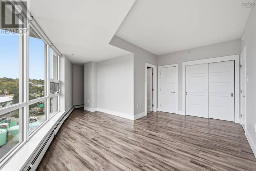 401 15 Kings Wharf Place — photo 13 of 40
