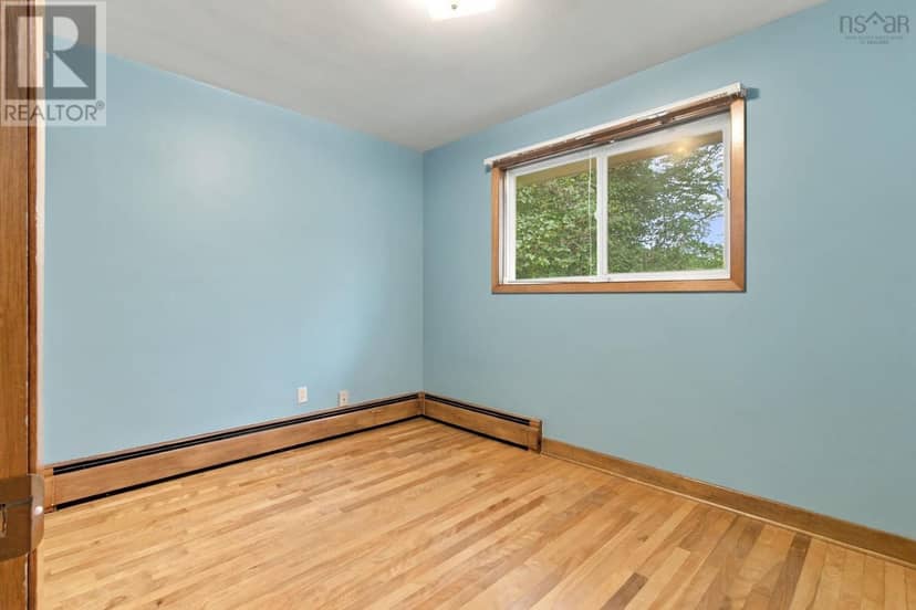 49 Tremont Drive — photo 16 of 39