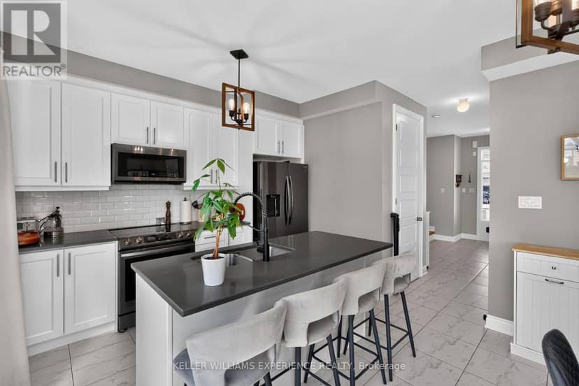 780 Green Street, Innisfil, photo 6
