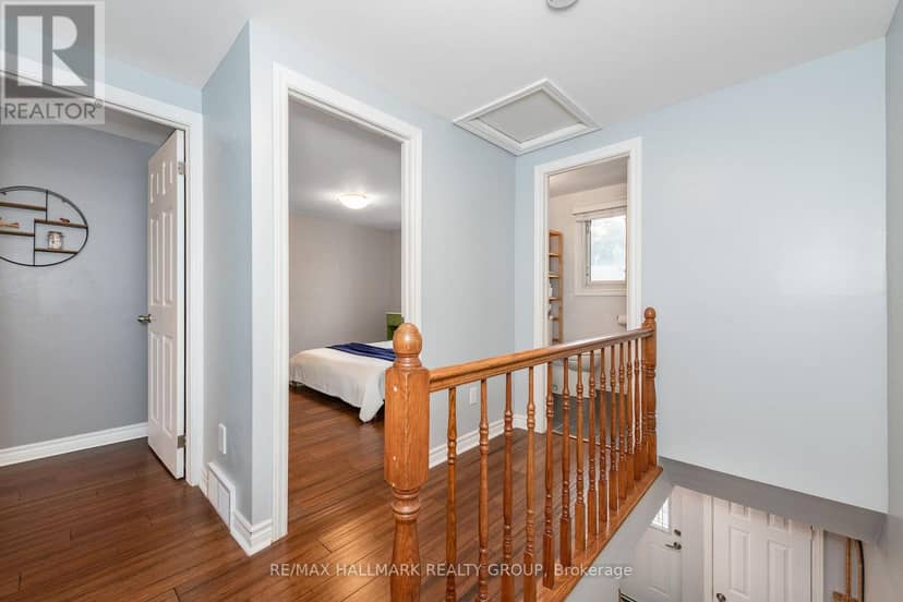 121 - 1045 Morrison Drive — photo 21 of 40
