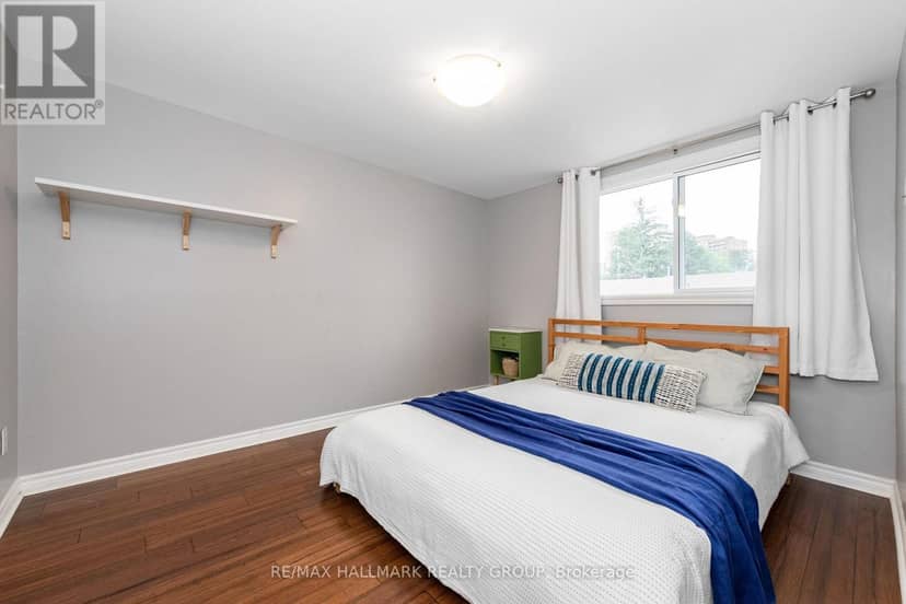 121 - 1045 Morrison Drive — photo 22 of 40