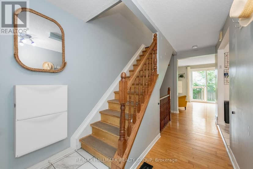 121 - 1045 Morrison Drive — photo 5 of 40