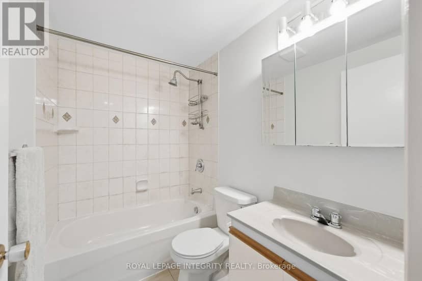 909 Lawnsberry Drive — photo 25 of 40
