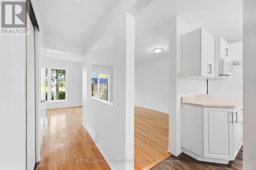909 Lawnsberry Drive, Ottawa, photo 7