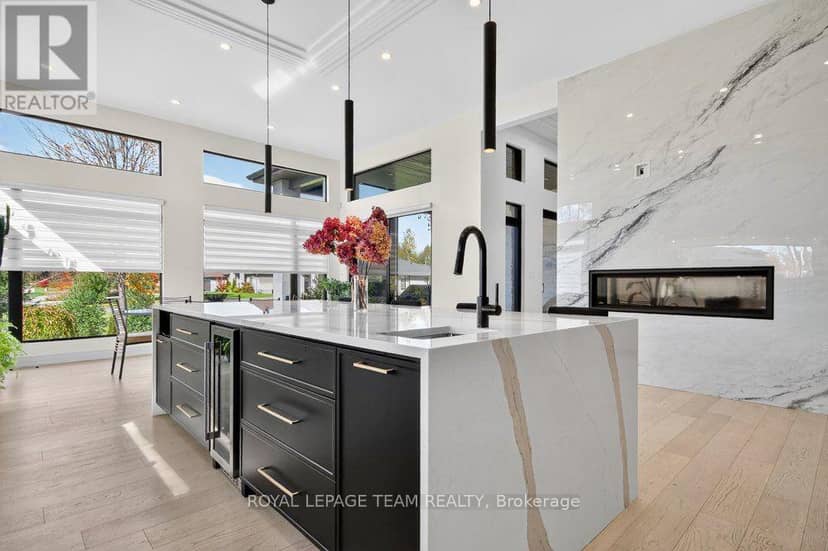 6865 Pebble Trail Way — photo 15 of 40