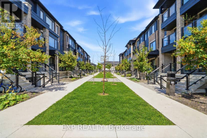 21 Magnolia Lane, Barrie, photo 2