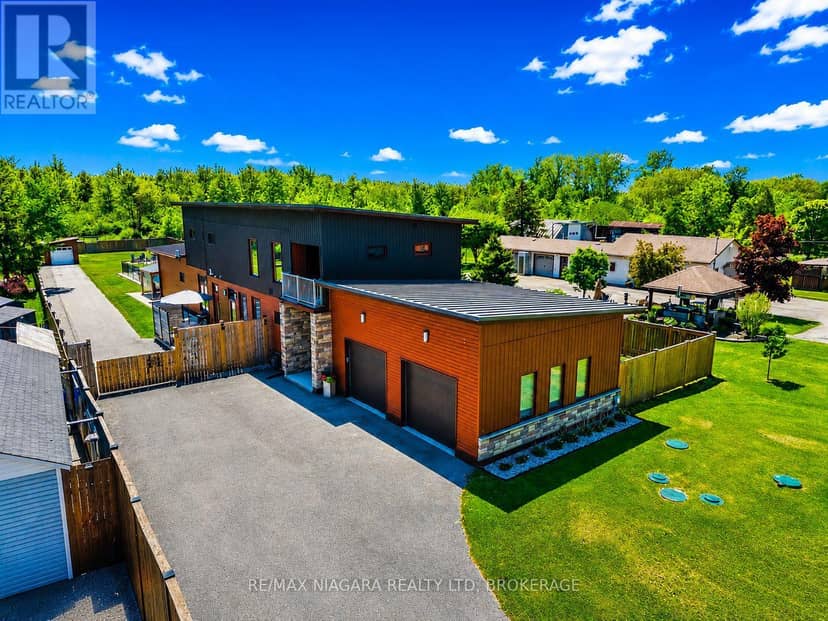 1887 Dominion Road, Fort Erie