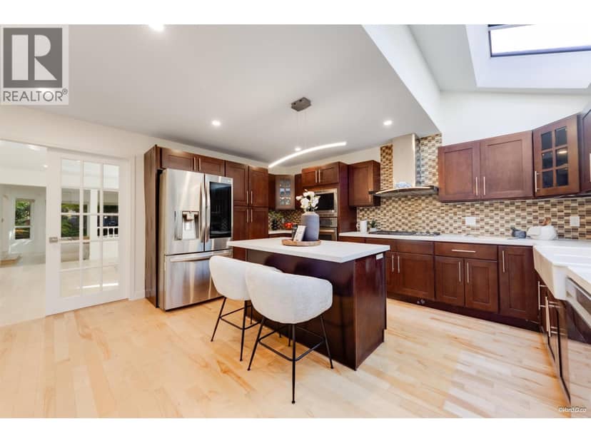 6707 Laburnum Street — photo 11 of 40