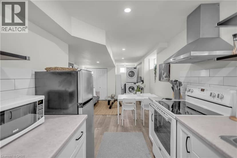450 HIGHLAND Road E — photo 27 of 40