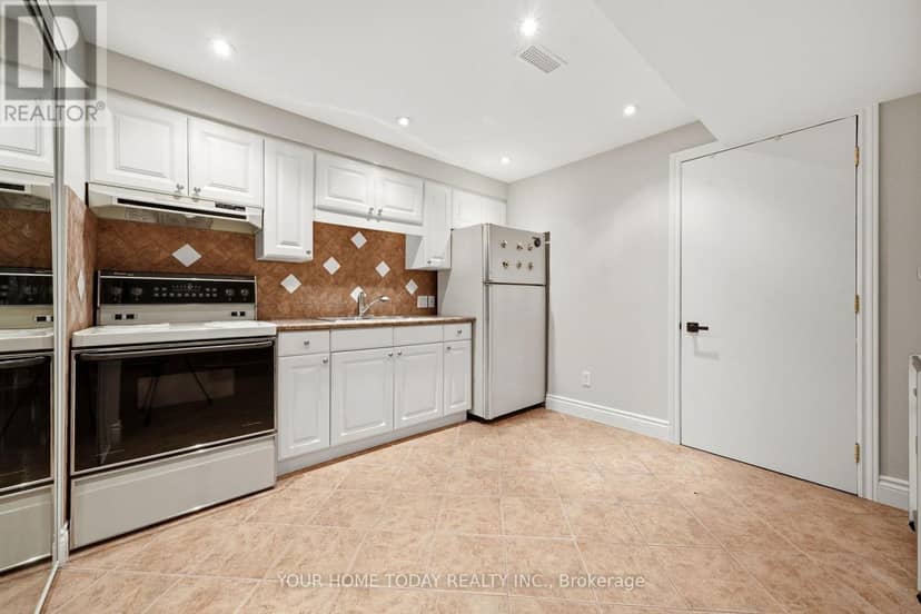 58 Chester Crescent — photo 30 of 40