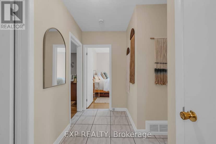 6 Jardine Place — photo 14 of 40