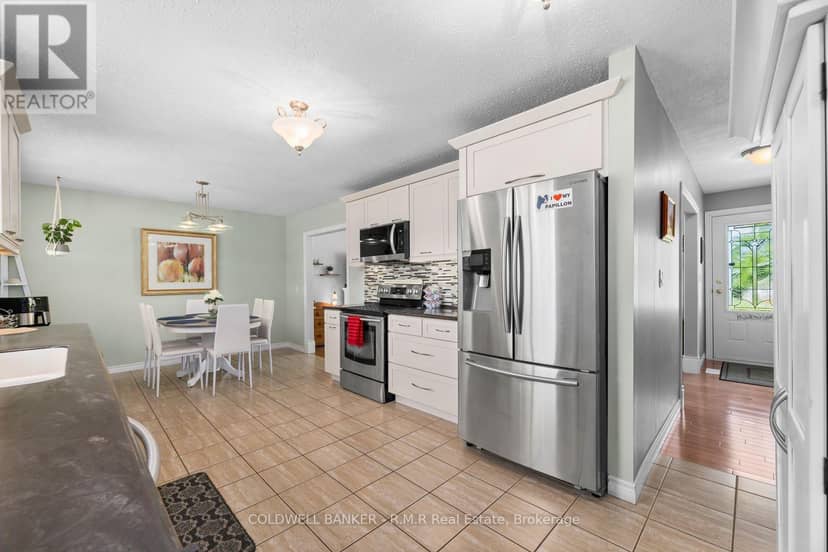 453 Brimley Road S — photo 13 of 40