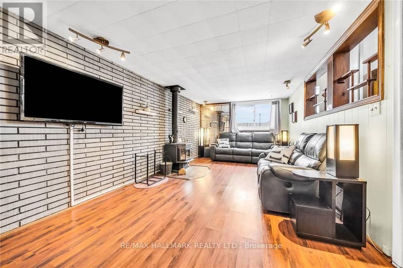 3542 Fifteenth Street — photo 24 of 40