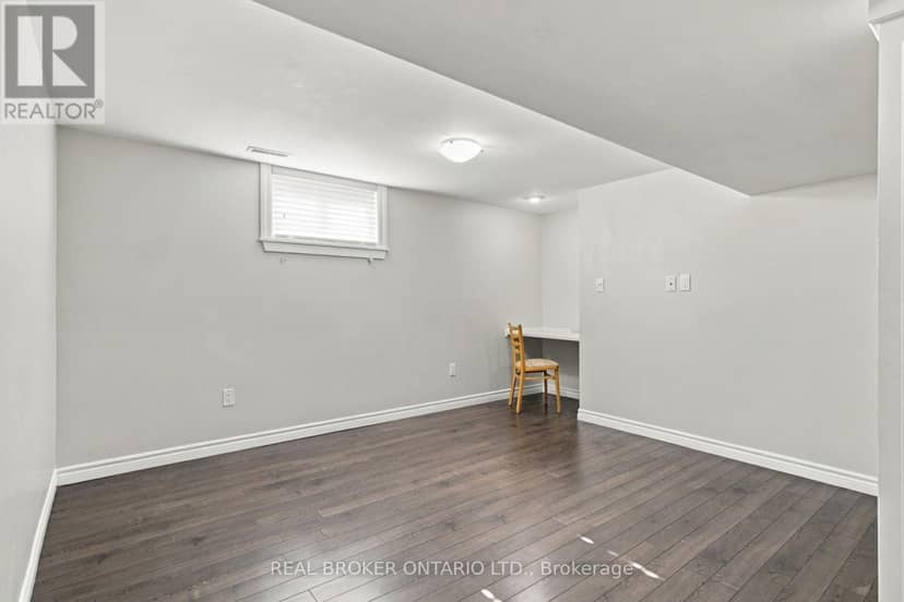52 Dudhope Avenue — photo 24 of 40