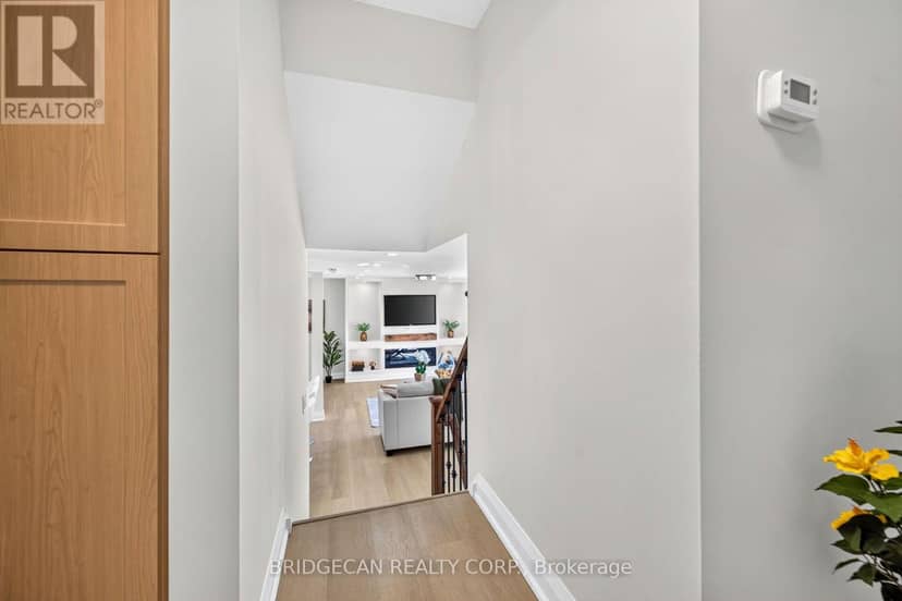 4 Bermuda Court — photo 15 of 40