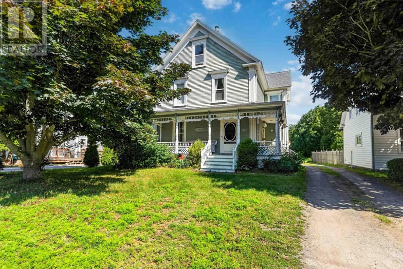 252 Main Street — photo 1 of 40