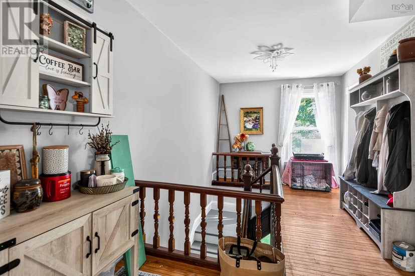 252 Main Street — photo 19 of 40