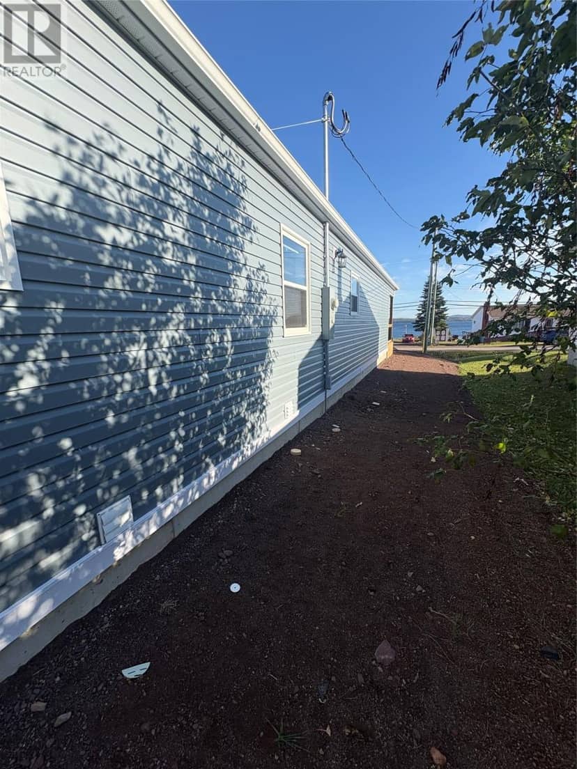 81A Commonwealth Drive — photo 12 of 33