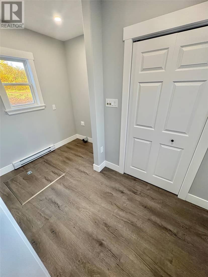 81A Commonwealth Drive — photo 13 of 33