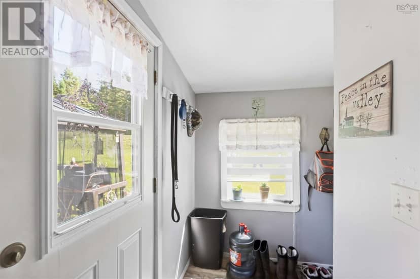 108 English Mountain Road, Canaan, photo 4