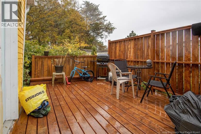 194 Watson Street — photo 21 of 21