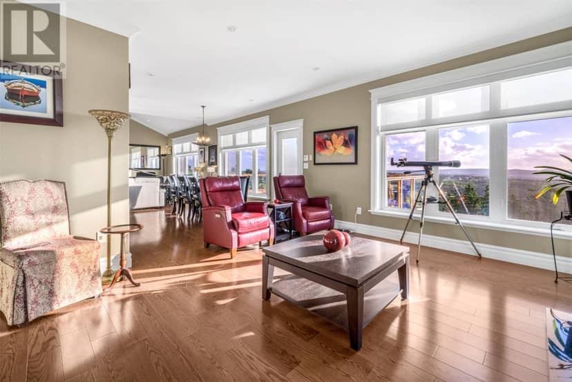 121 Summit Drive — photo 17 of 40