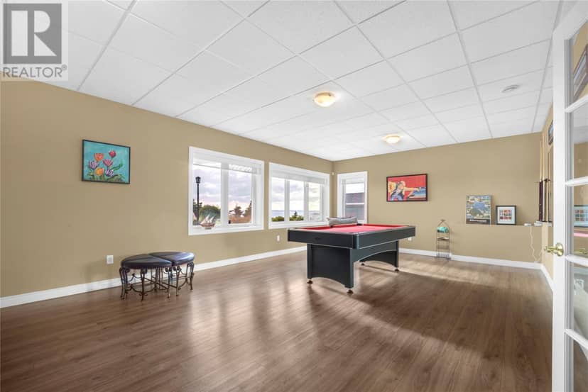 121 Summit Drive — photo 34 of 40
