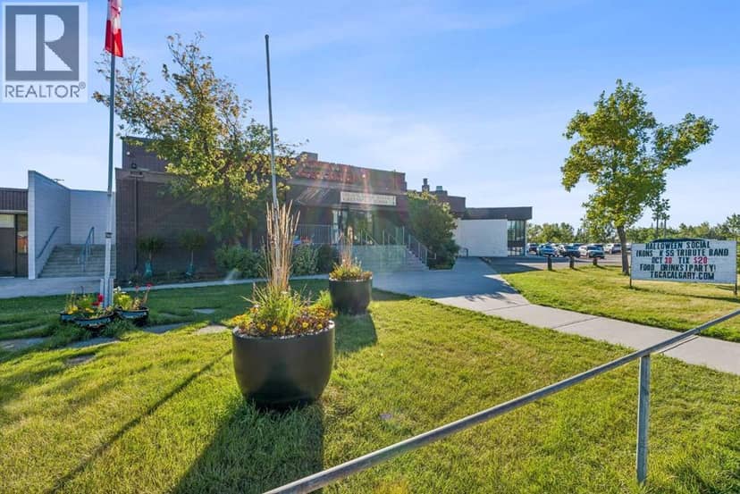 5635 Travis Crescent NE — photo 37 of 40