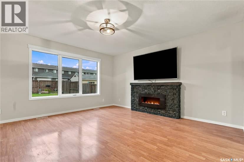 3158 37th Street W, Saskatoon, photo 3