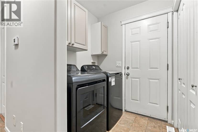 3158 37th Street W, Saskatoon, photo 6