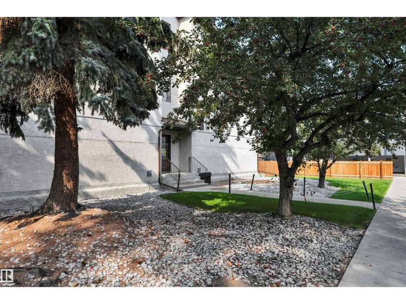 #006 10520 80 AV NW — photo 34 of 40