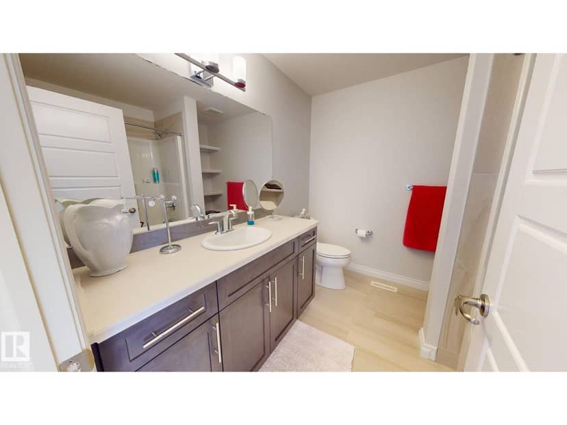 22308 82 AV NW — photo 18 of 25