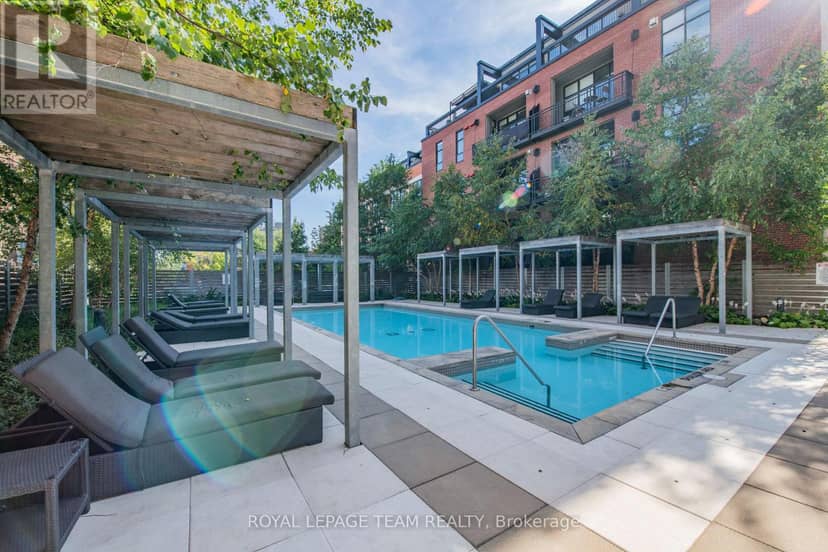 340 - 340 McLeod Street — photo 21 of 23