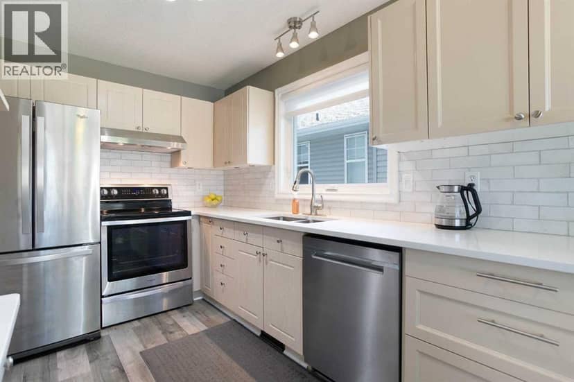 112, 55 Fairways Drive NW, Airdrie, photo 5