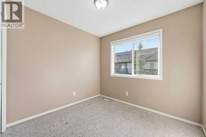 304, 140 Sagewood Boulevard SW — photo 19 of 33
