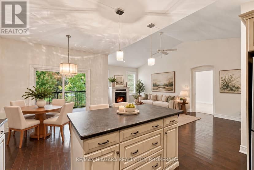 3 Hillside Drive — photo 11 of 40