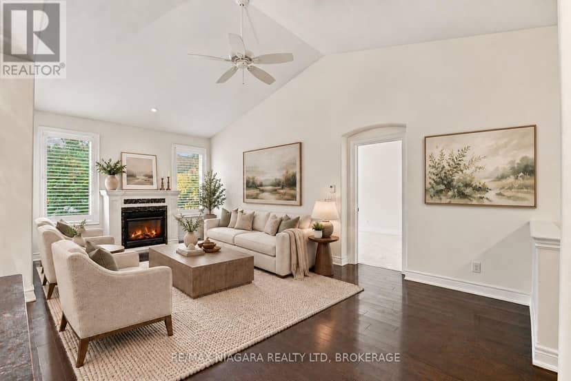 3 Hillside Drive — photo 17 of 40
