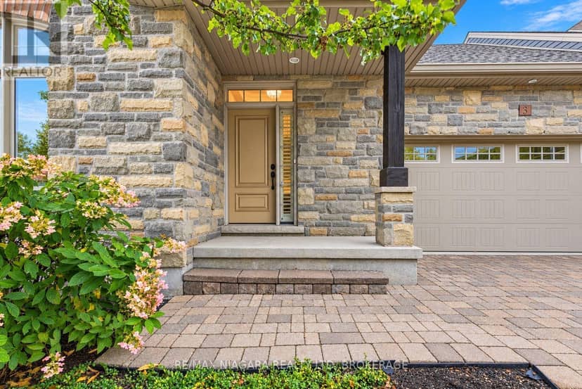 3 Hillside Drive, Niagara-on-the-Lake, photo 2