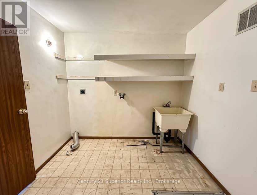 606 Peary Street — photo 20 of 33