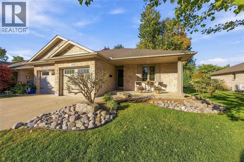 260 Cassandra Boulevard, Sarnia