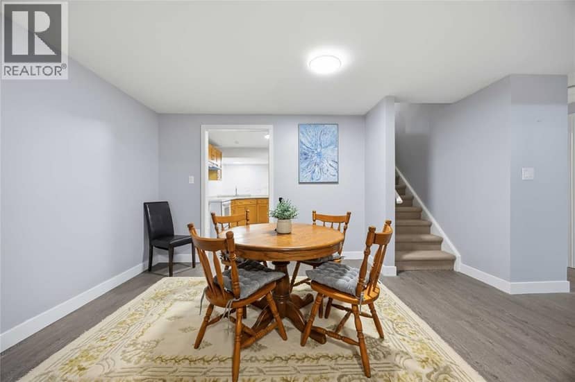 260 Cassandra Boulevard — photo 23 of 39