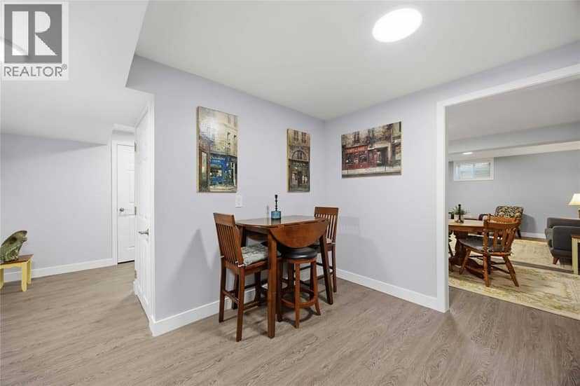 260 Cassandra Boulevard — photo 28 of 39