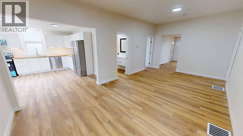 293 N 100  W — photo 14 of 32