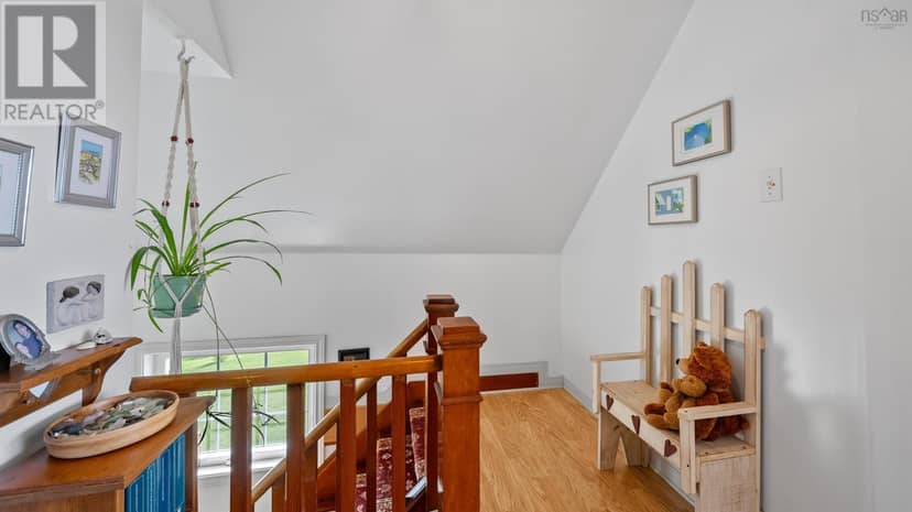 18 Harbourview Drive — photo 24 of 40